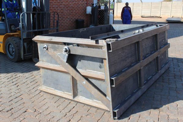 SHEPCO Granby Car - Image 2