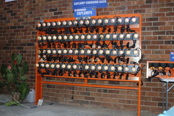 CAPLAMP CHARGER 3